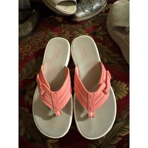 Clarks Womens Breeze Sea Cloudsteppers Flip-Flops Pink Sandals Size 7